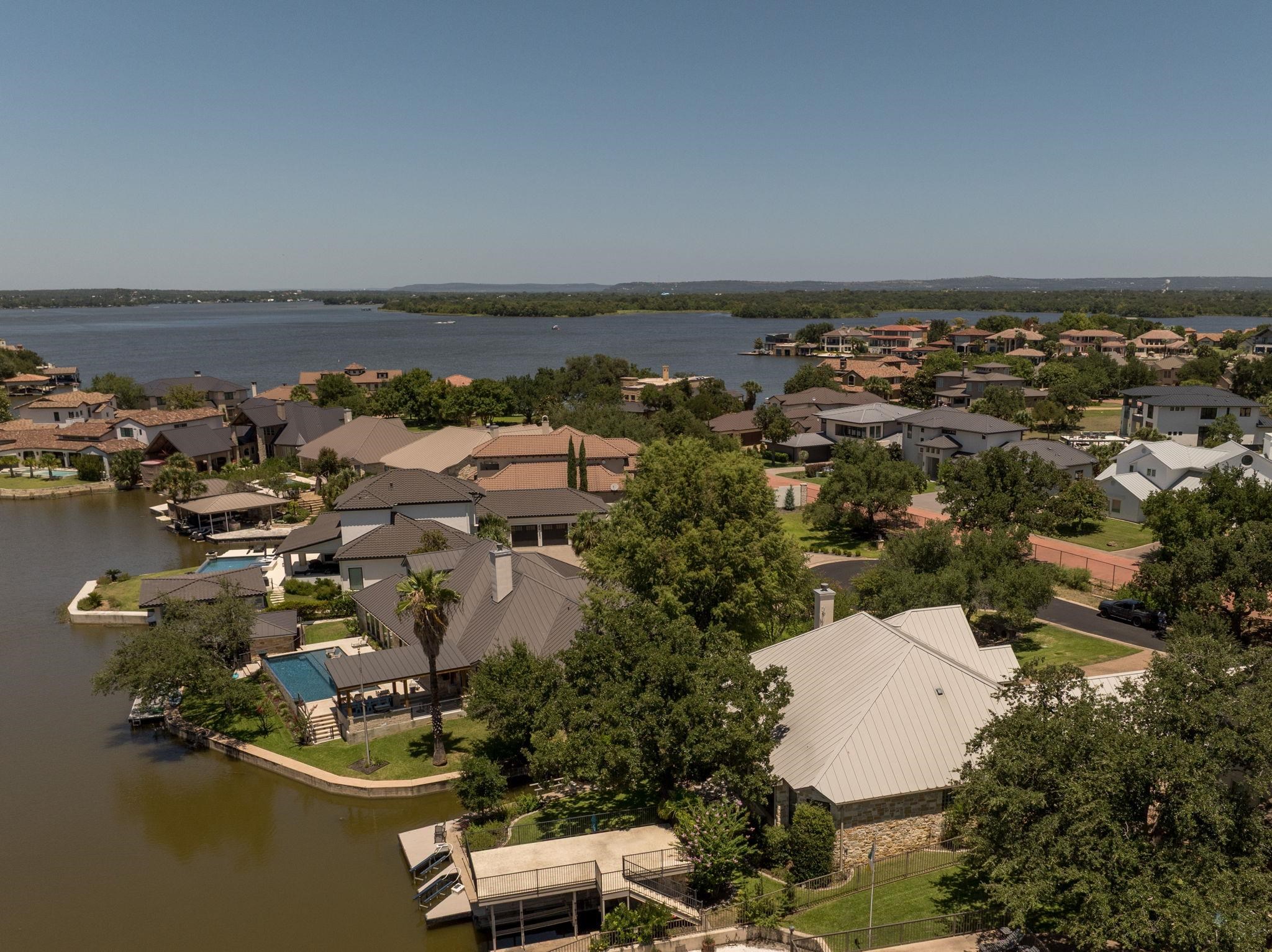 3012 Driftwood Ln Lane