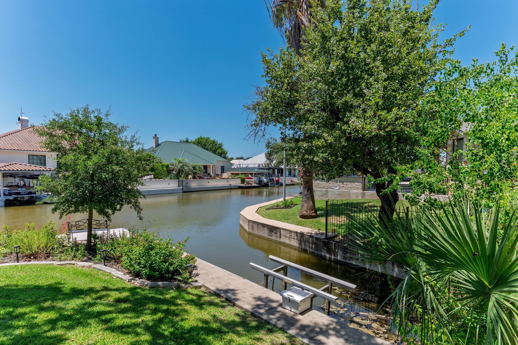 3012 Driftwood Ln Lane