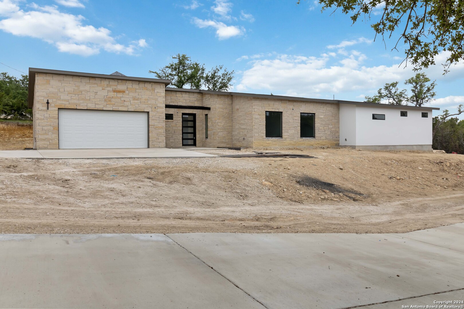 521 Primrose Path