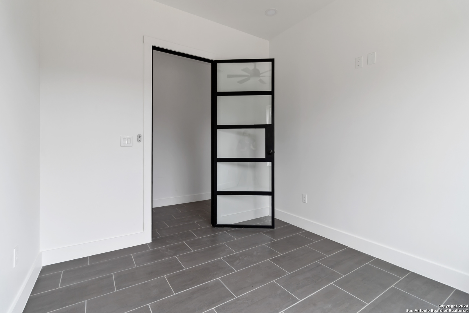 521 Primrose Path