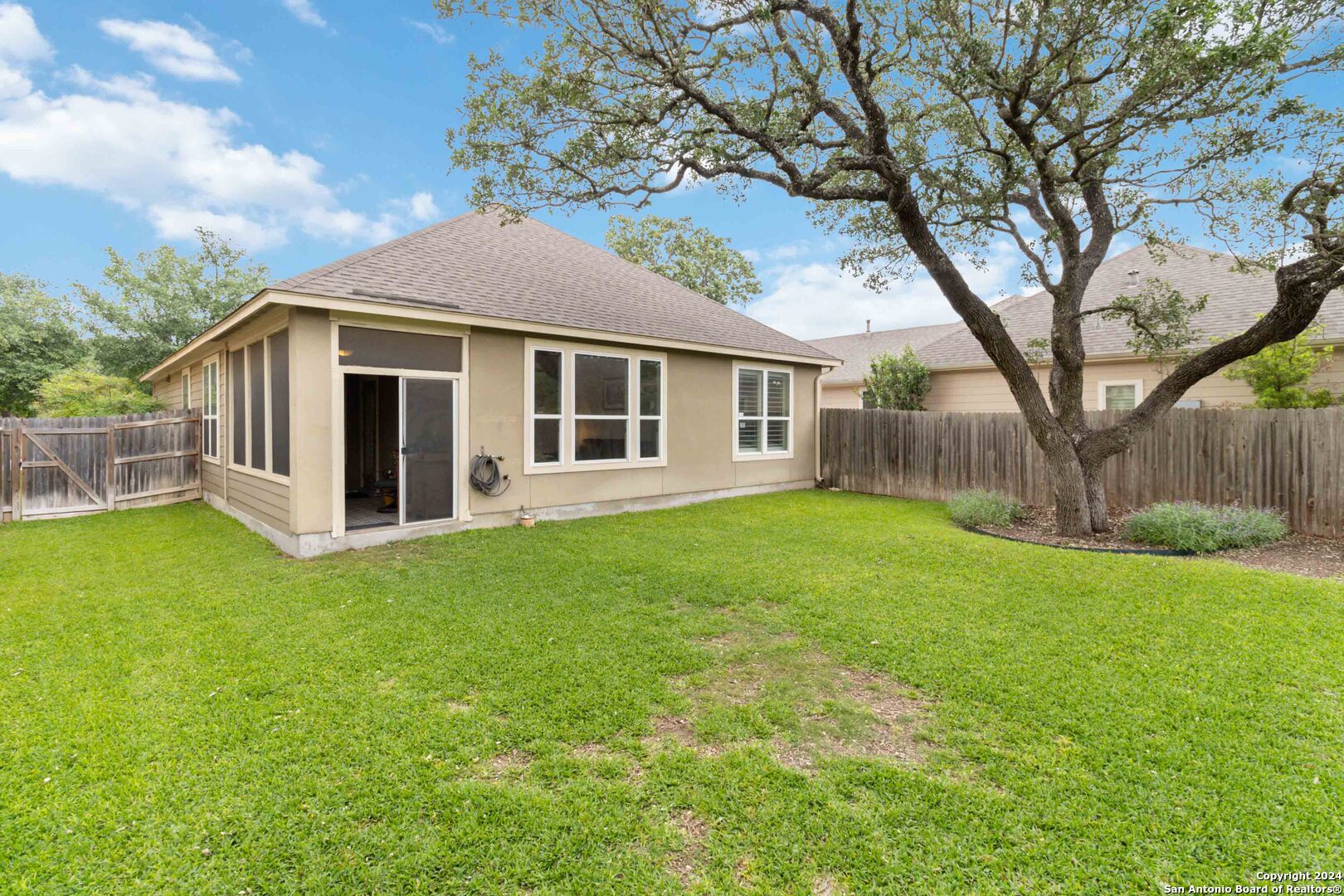 218 RED WILLOW