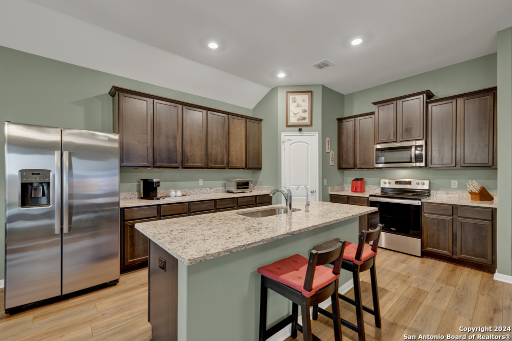 9318 Bennett Frst