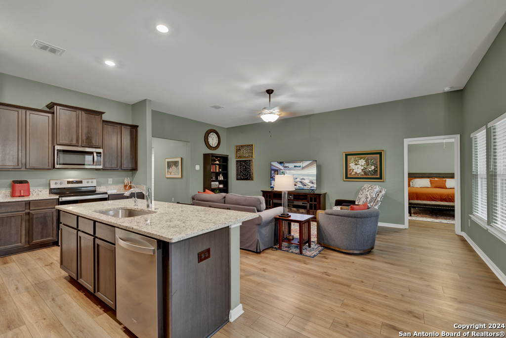 9318 Bennett Frst