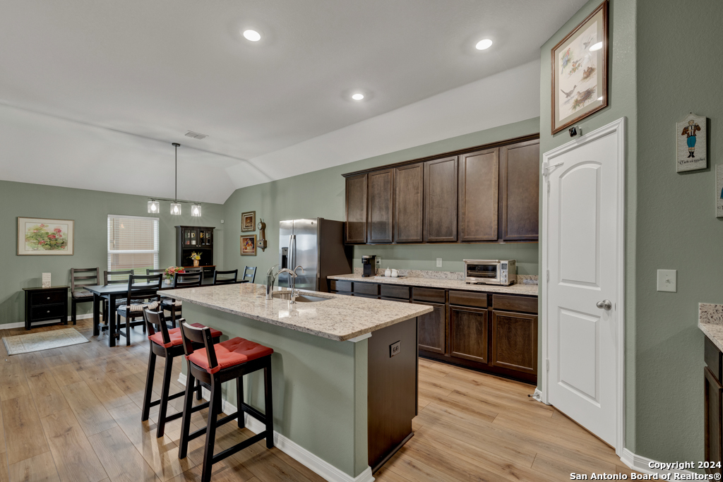 9318 Bennett Frst