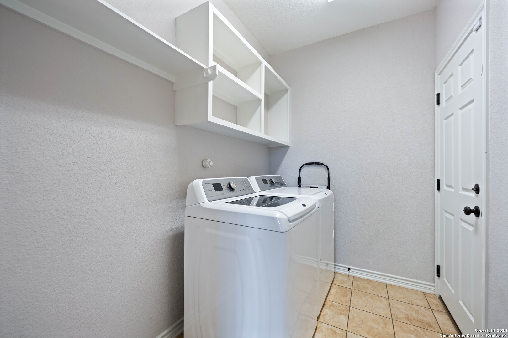1333 Ensenada Dr