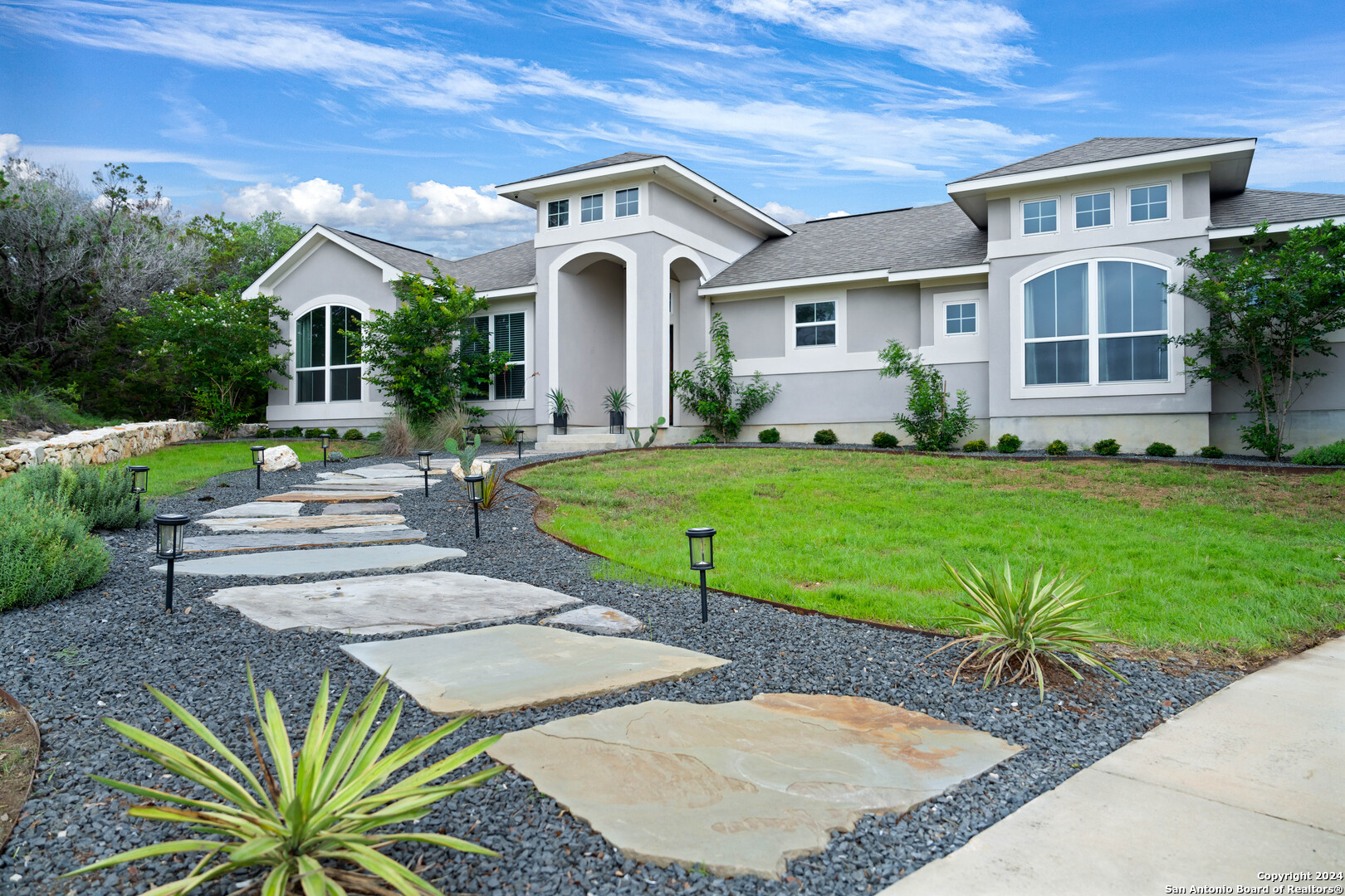 1333 Ensenada Dr