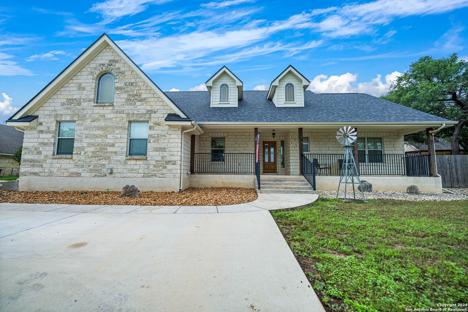 261 Gallagher Dr