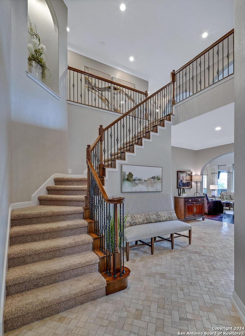 702 SLICERS HOLE