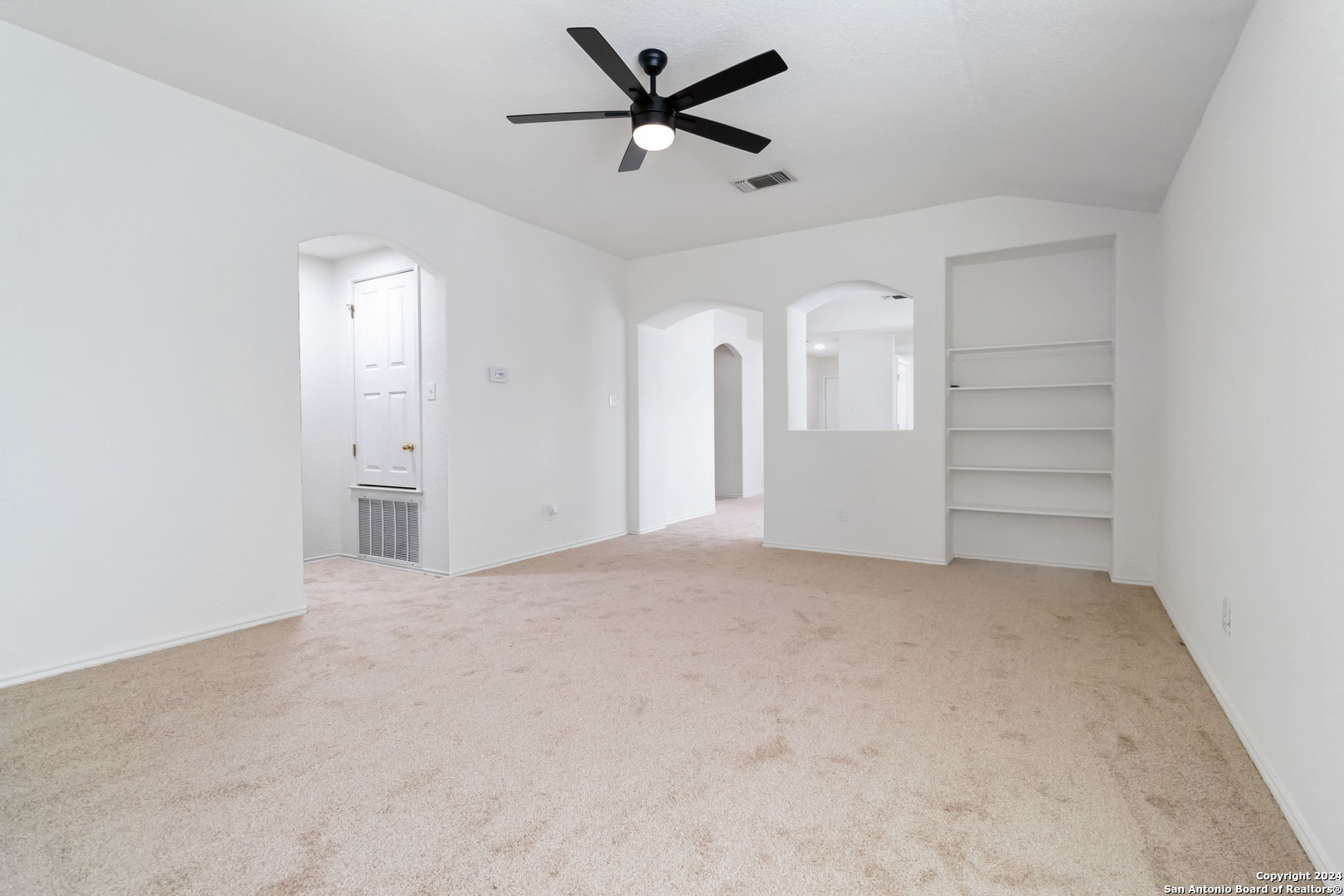 3903 Whisper View Dr
