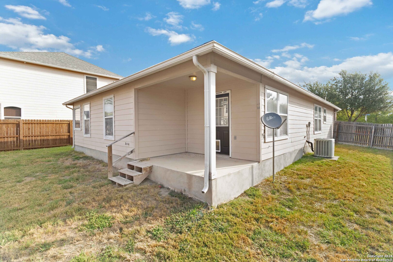 3903 Whisper View Dr