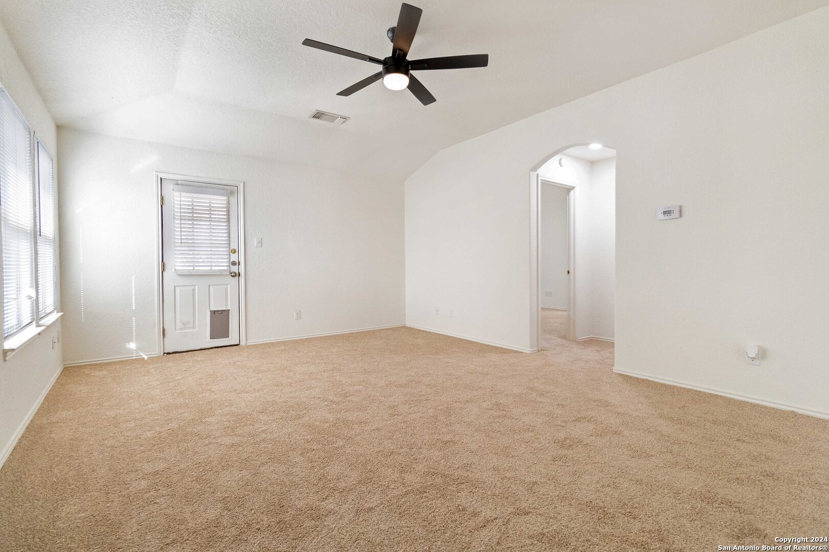3903 Whisper View Dr