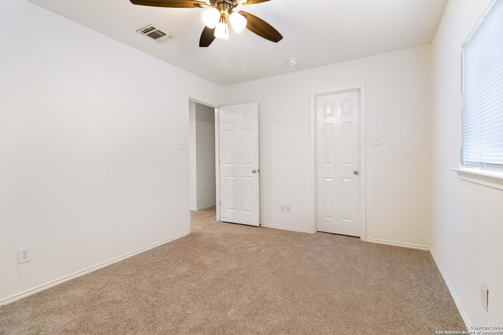 3903 Whisper View Dr