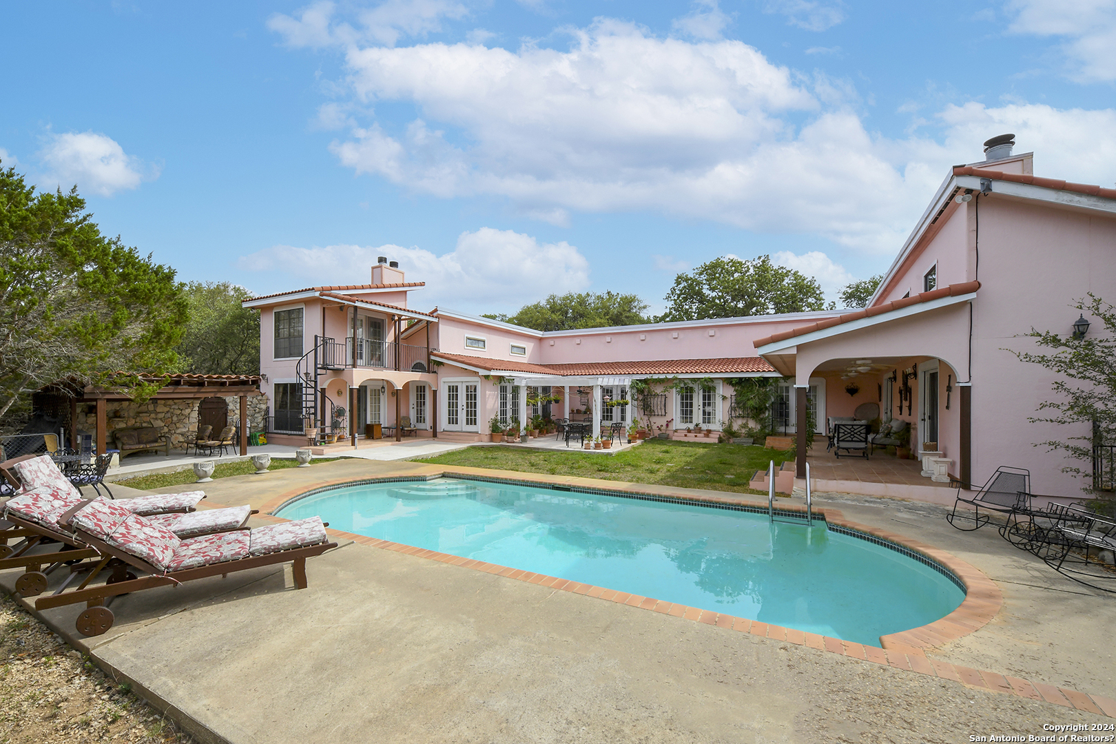 719 Cypress Bend Dr