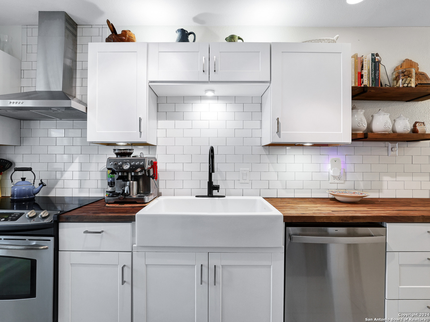 1045 Shook Ave Unit: 144H