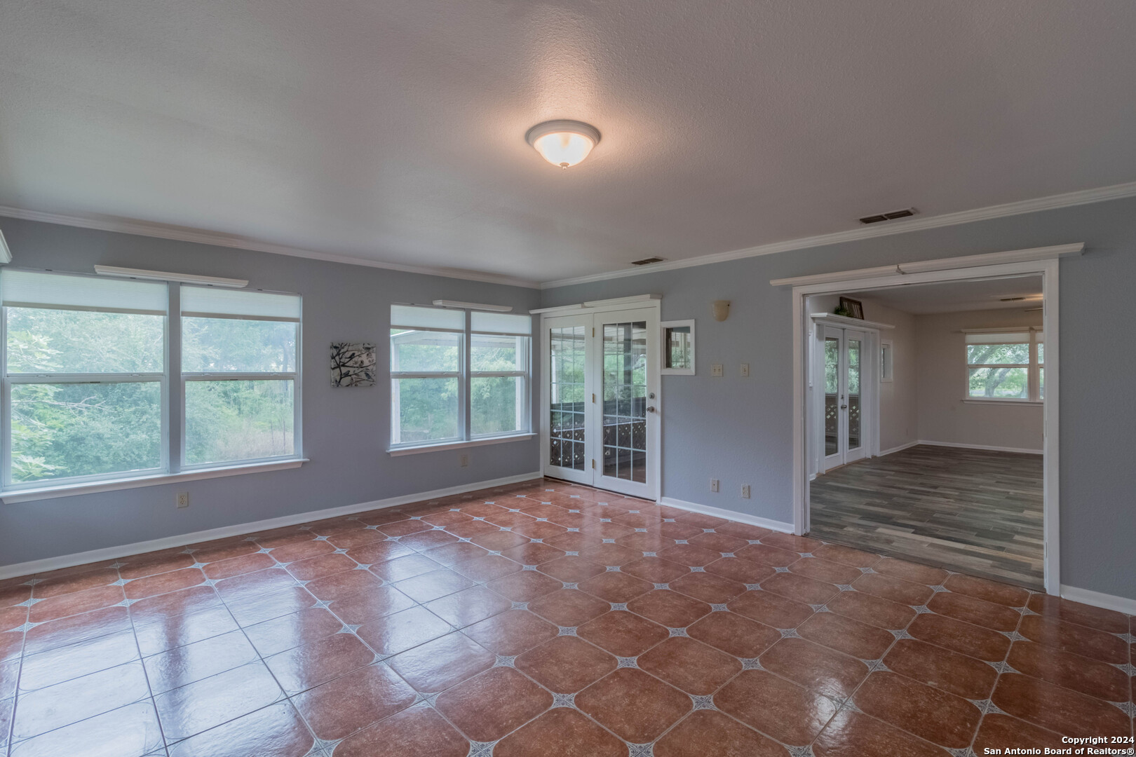 7820 TRIPLE OAKS DR
