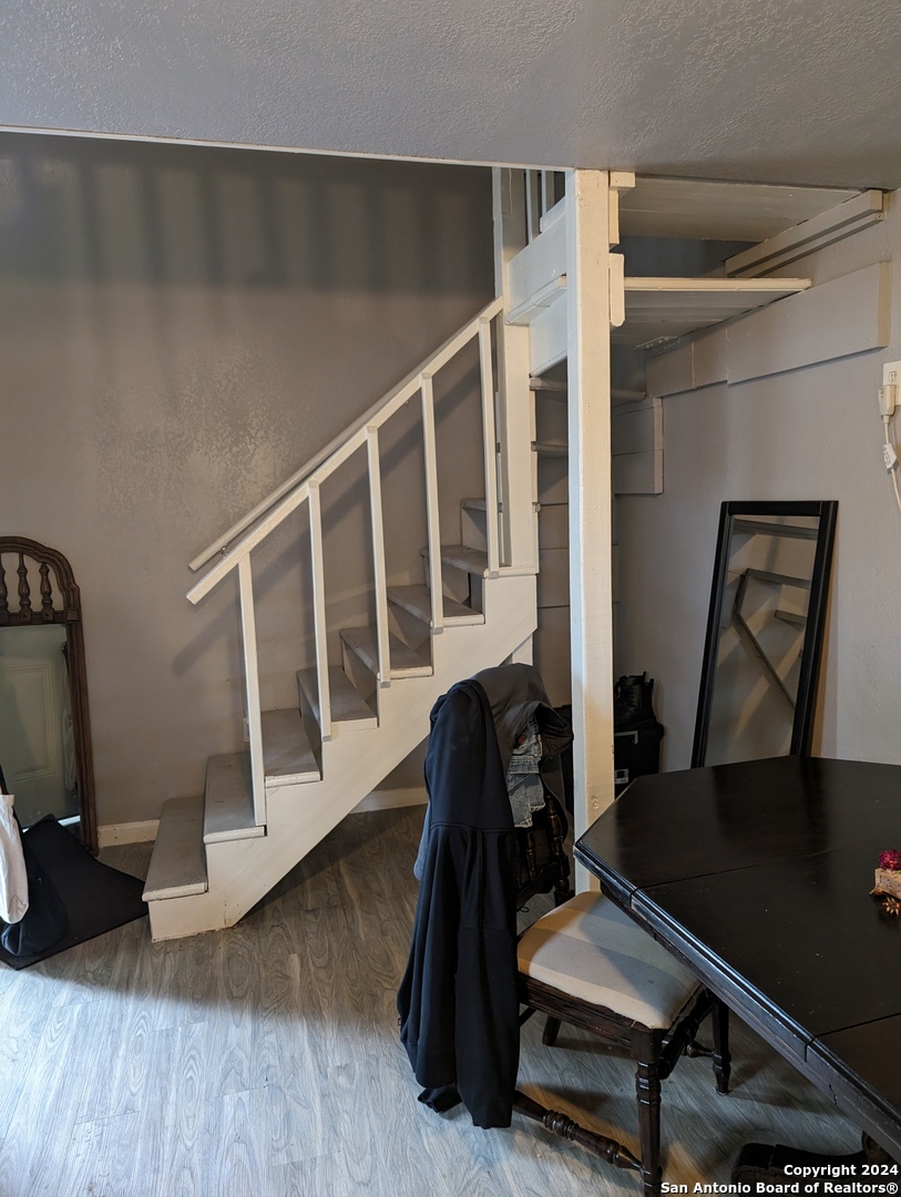 258 SUSSEX AVE