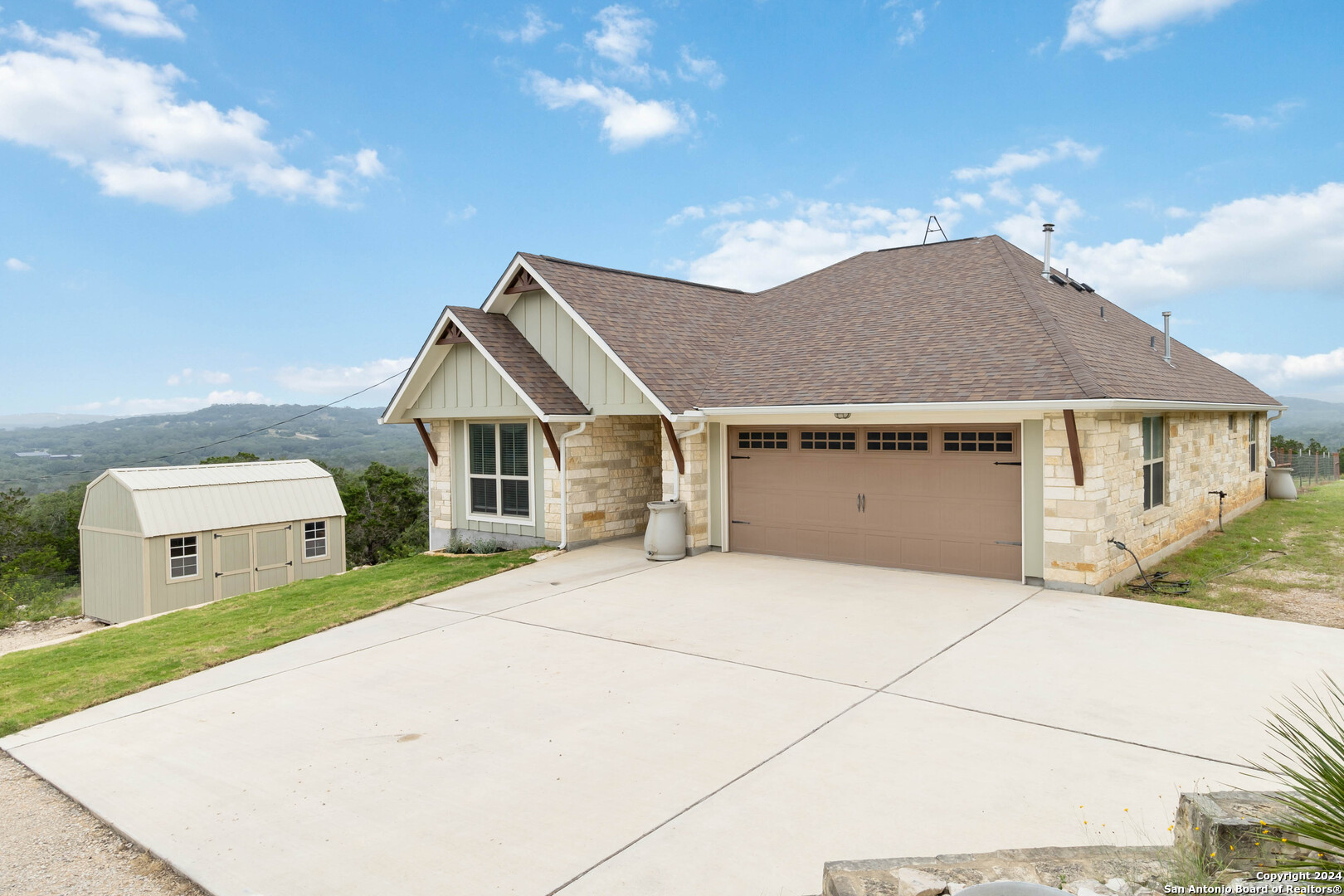 264 W COUNTY ROAD 2481