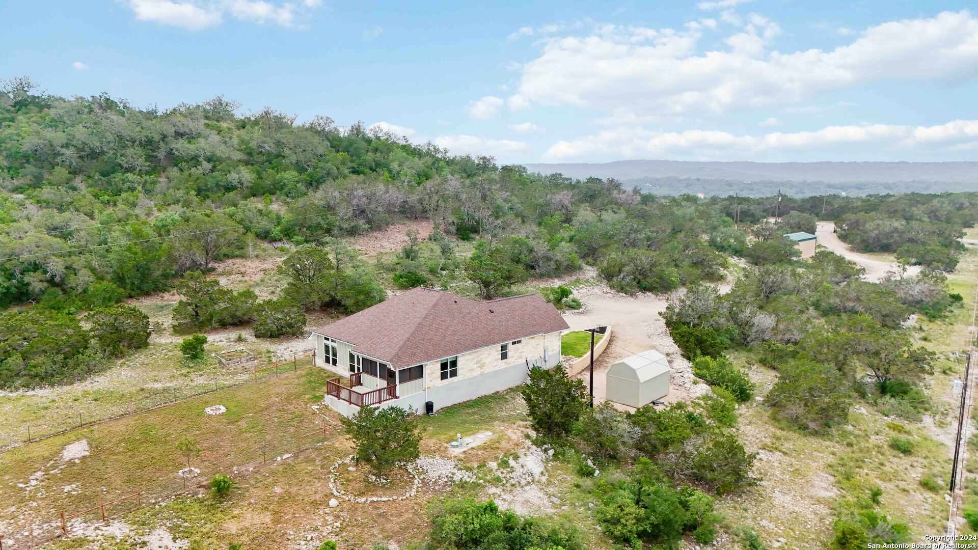 264 W COUNTY ROAD 2481