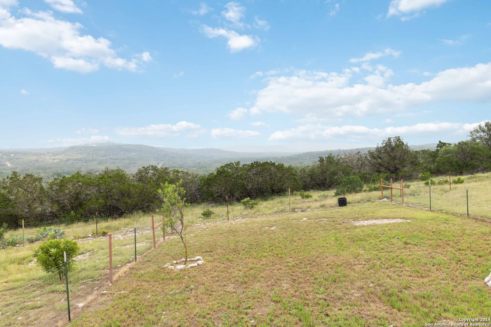 264 W COUNTY ROAD 2481