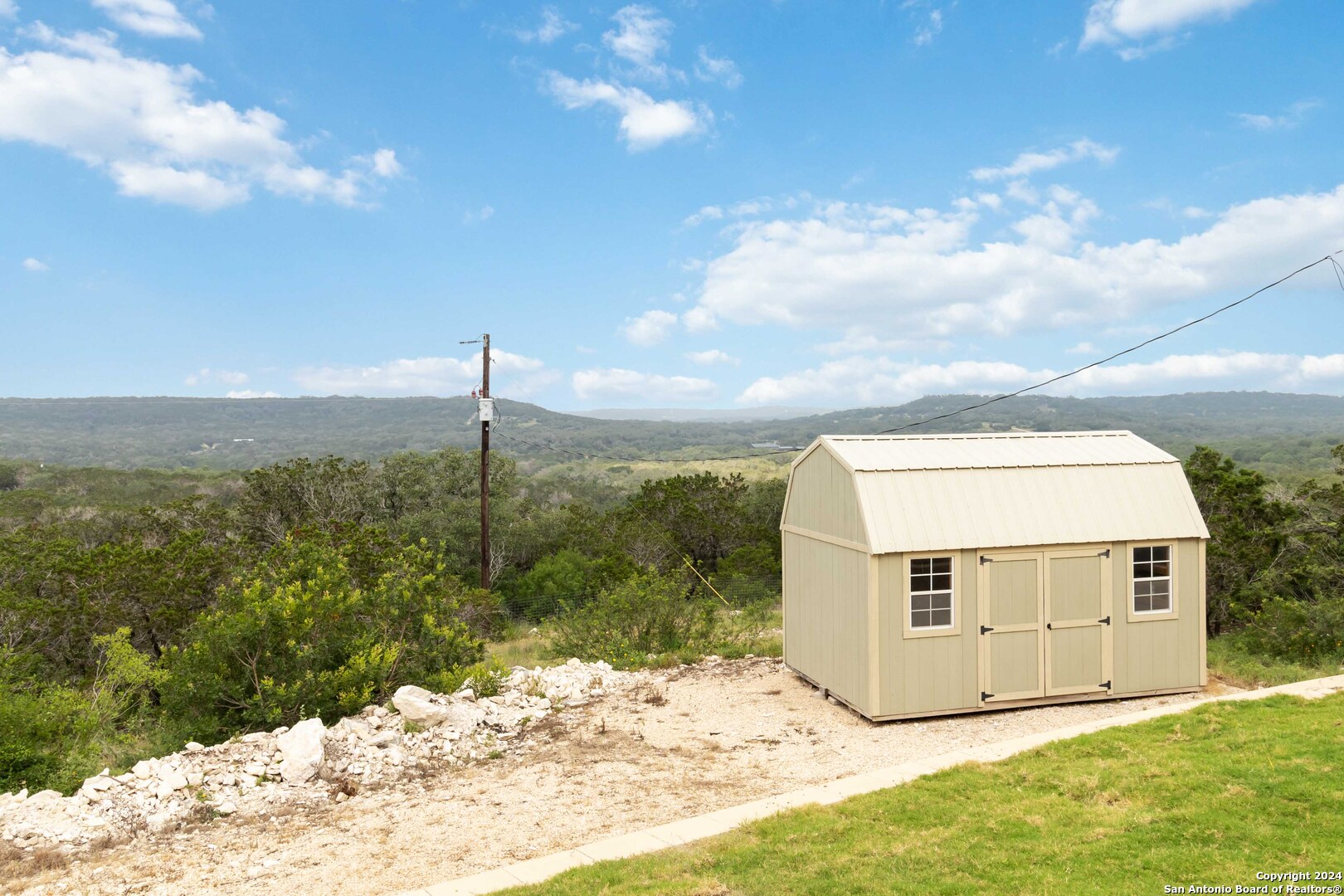 264 W COUNTY ROAD 2481
