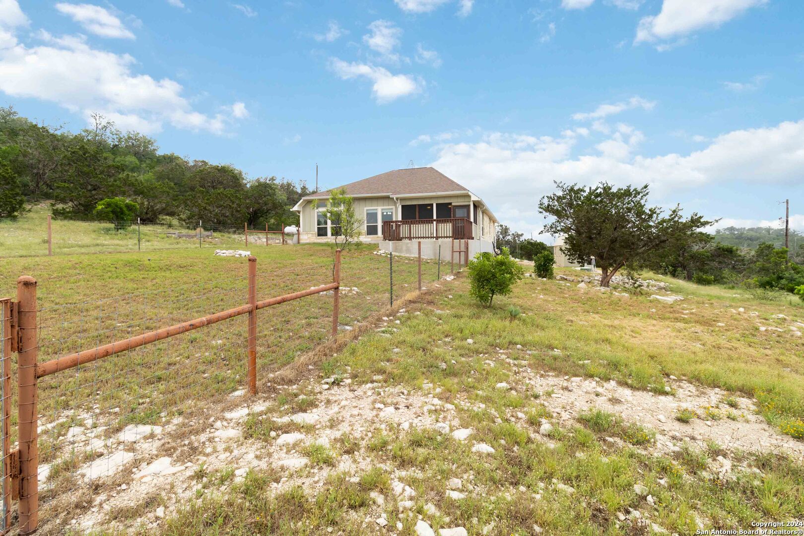 264 W COUNTY ROAD 2481