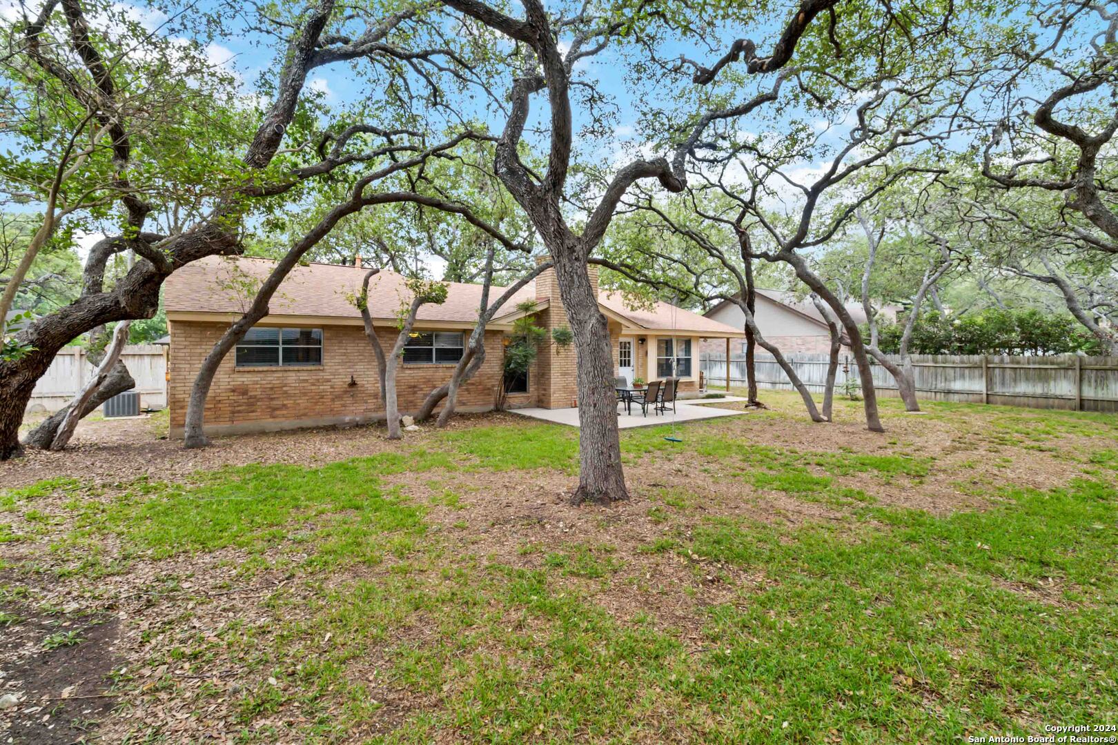 13823 SUSANCREST DR