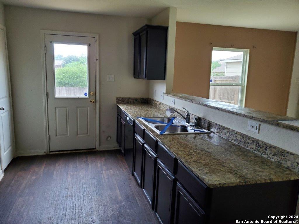 2915 LAVENDER MDW