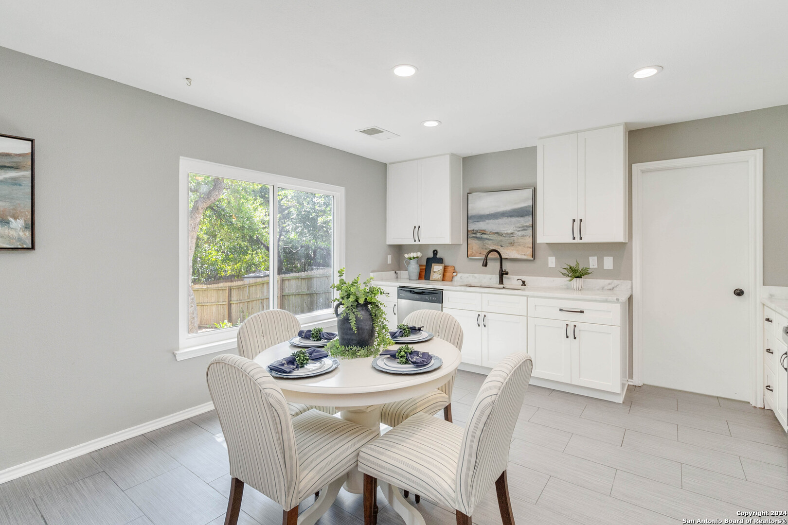 10210 Sandbrook Hill