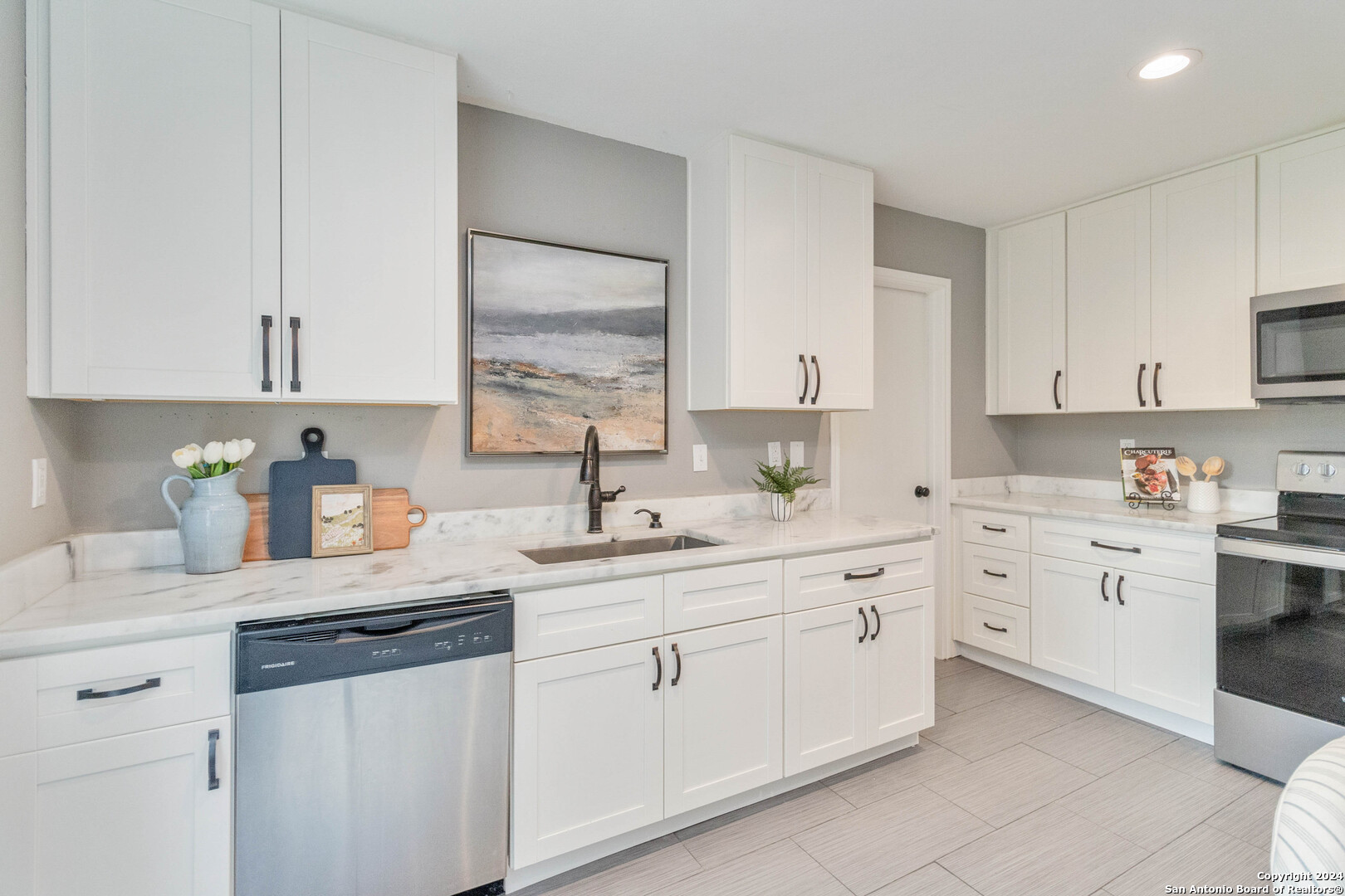 10210 Sandbrook Hill