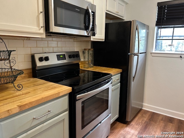 13018 Heimer Rd. Unit: 911