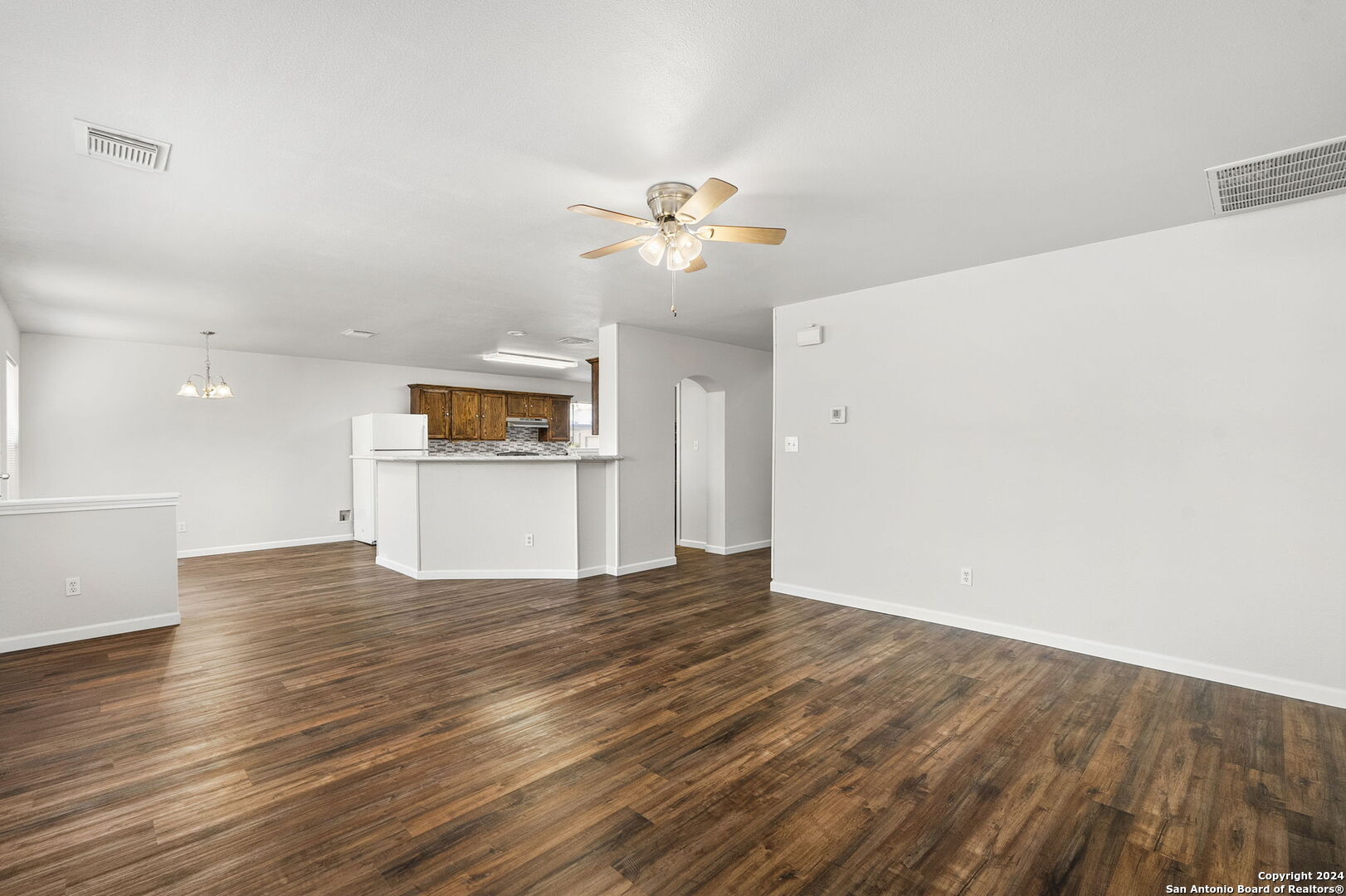 8226 Coppergate