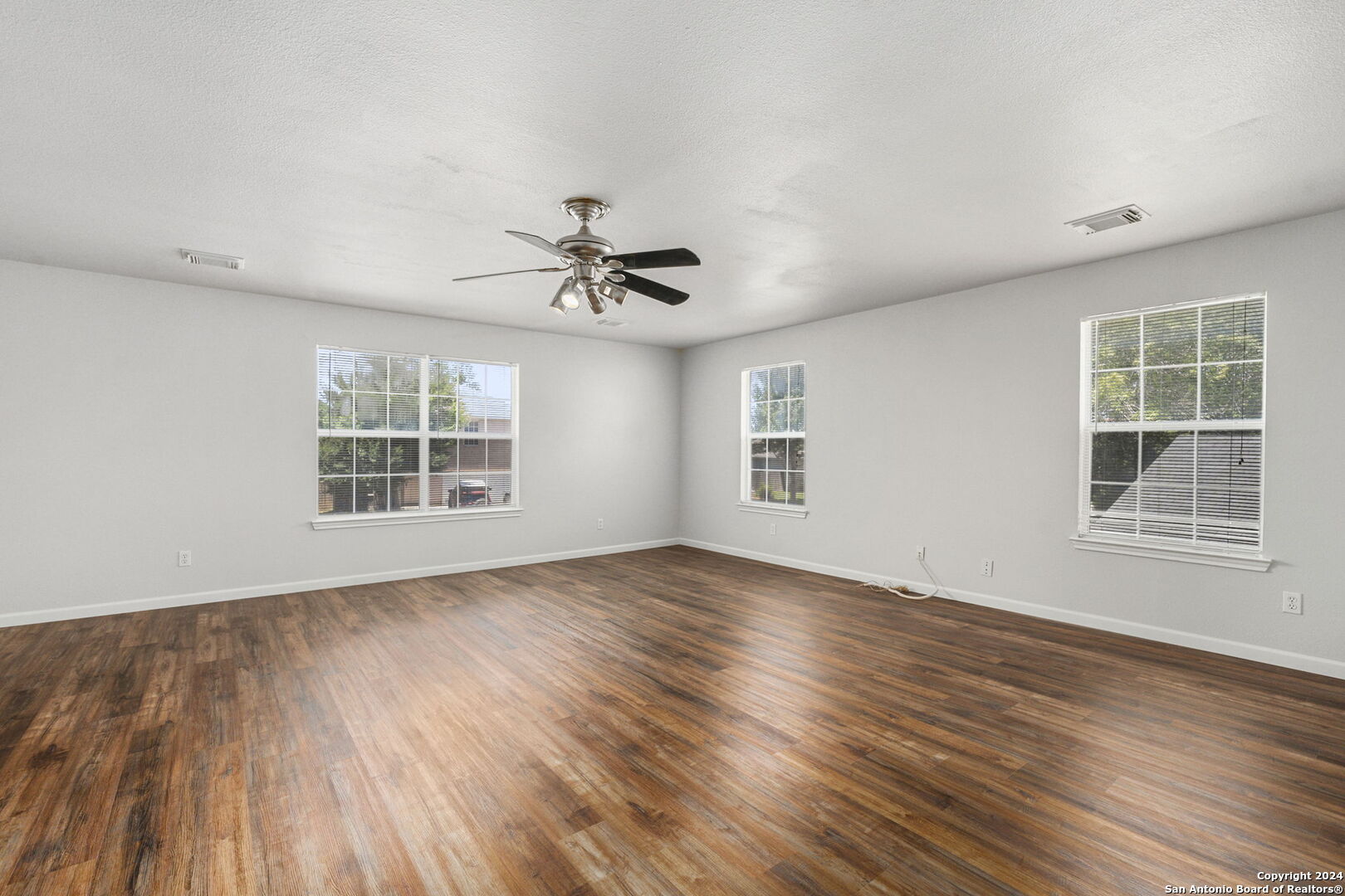 8226 Coppergate