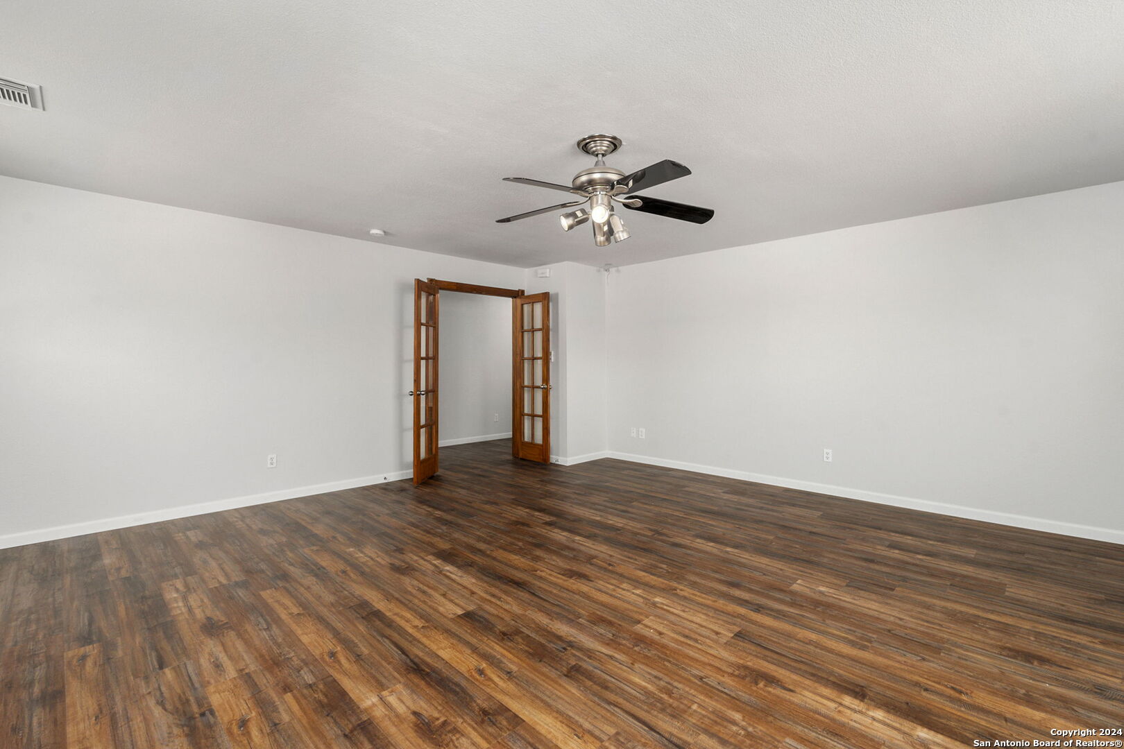 8226 Coppergate