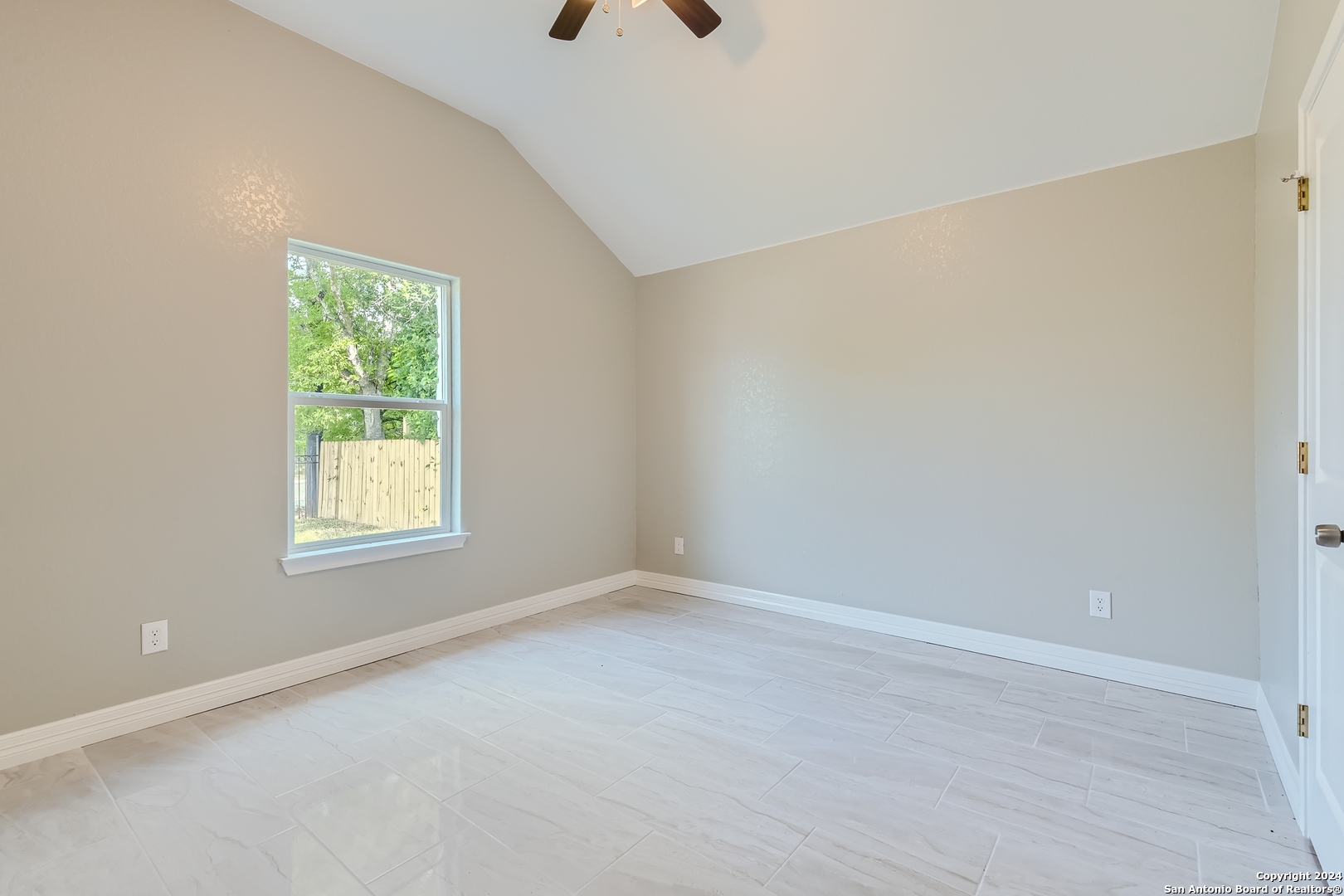 8843 TROY DR