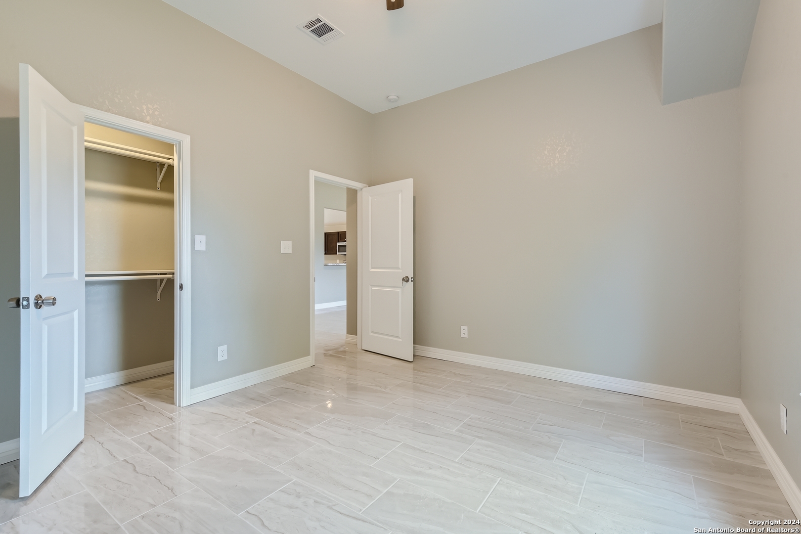 8843 TROY DR
