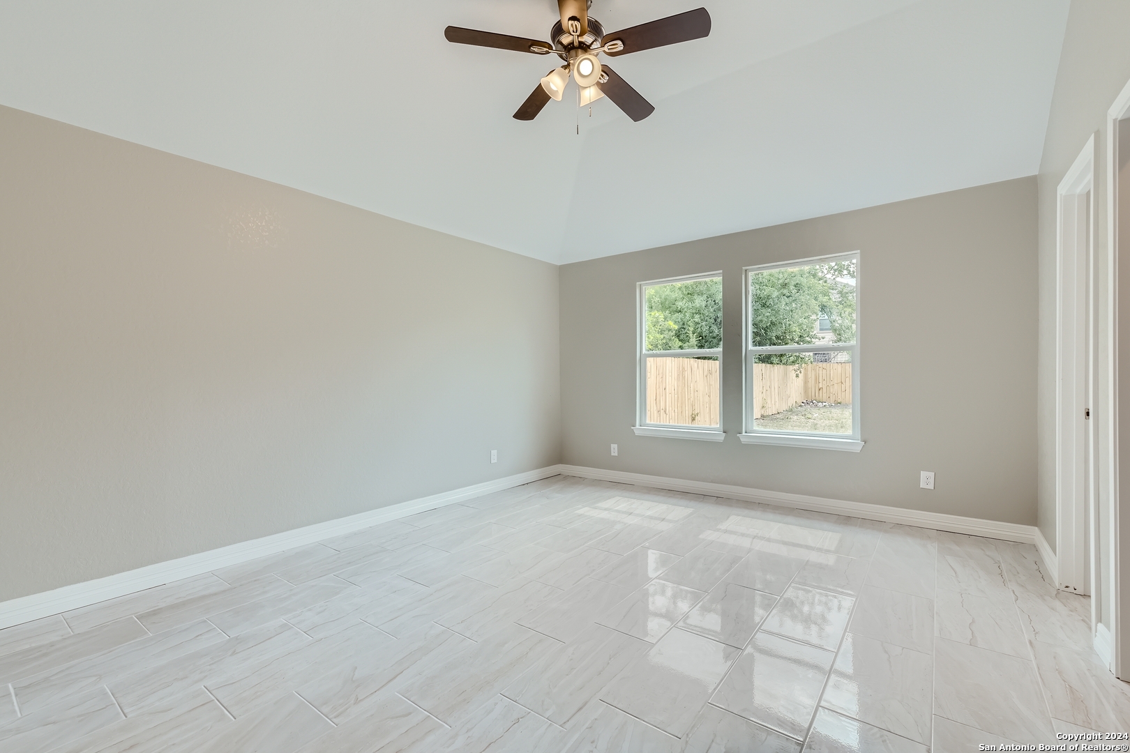 8843 TROY DR