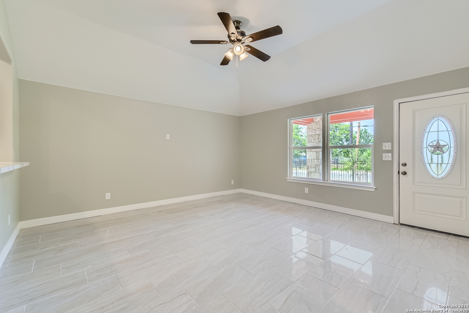 8843 TROY DR