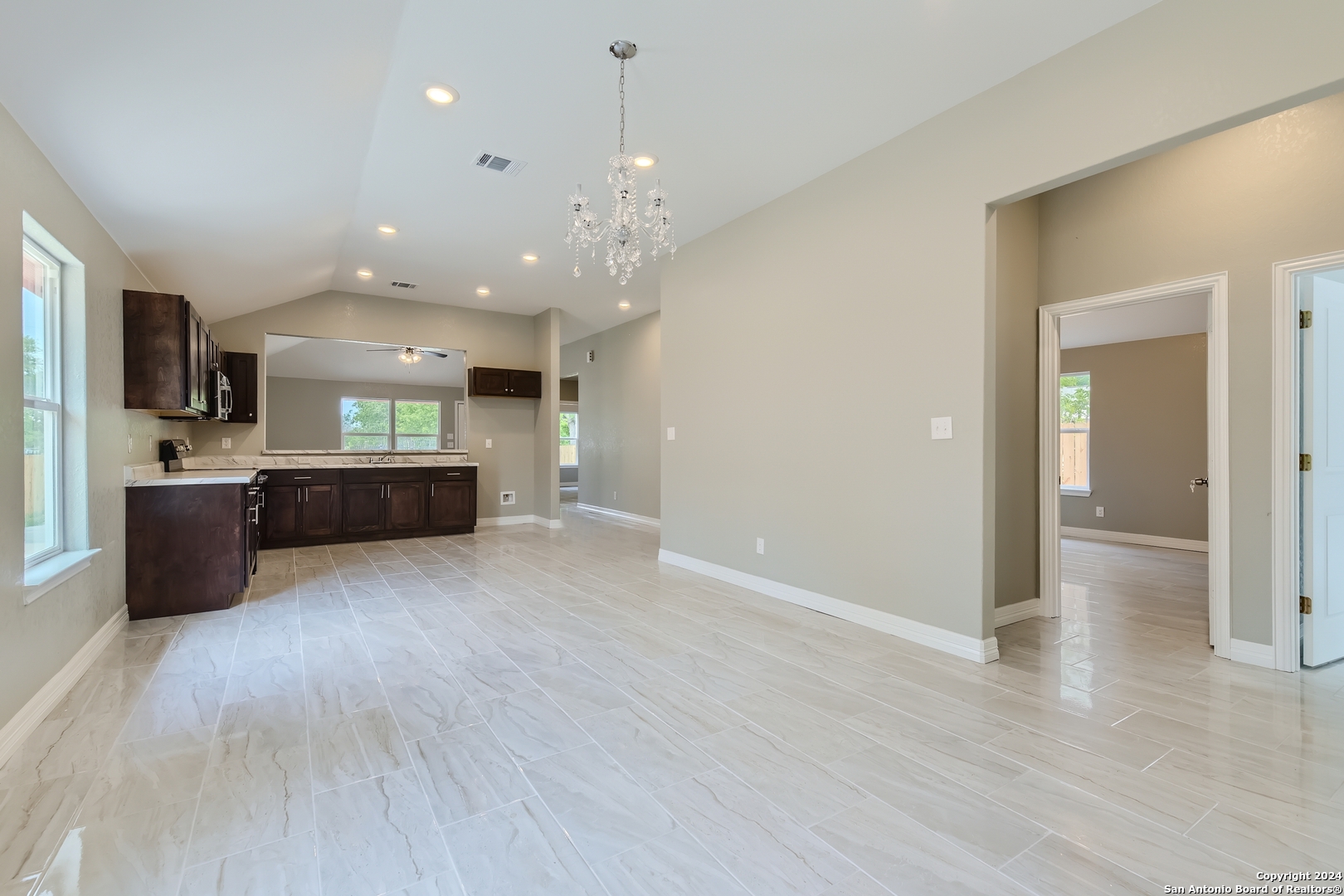8843 TROY DR
