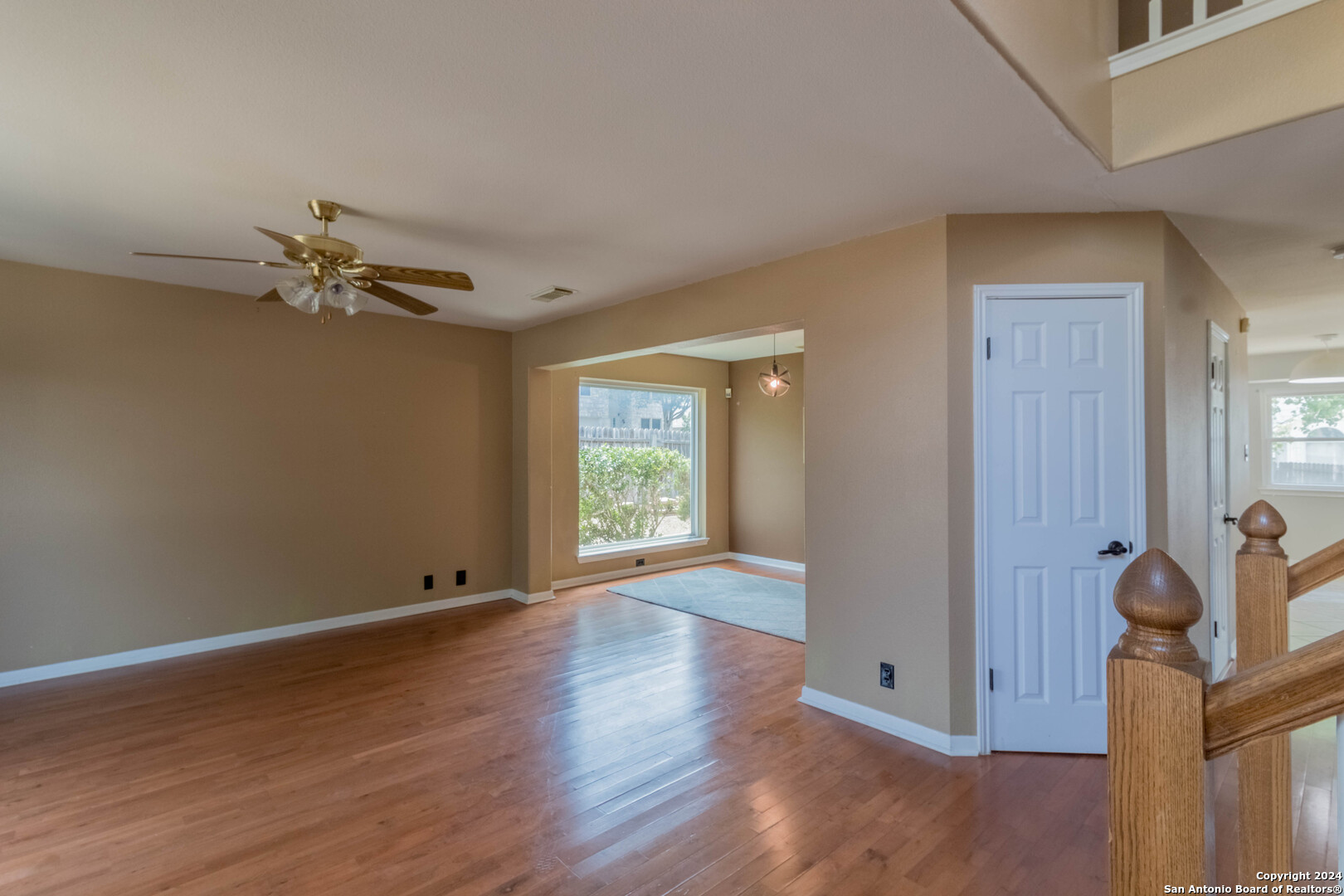 1128 Lauran Park Dr.