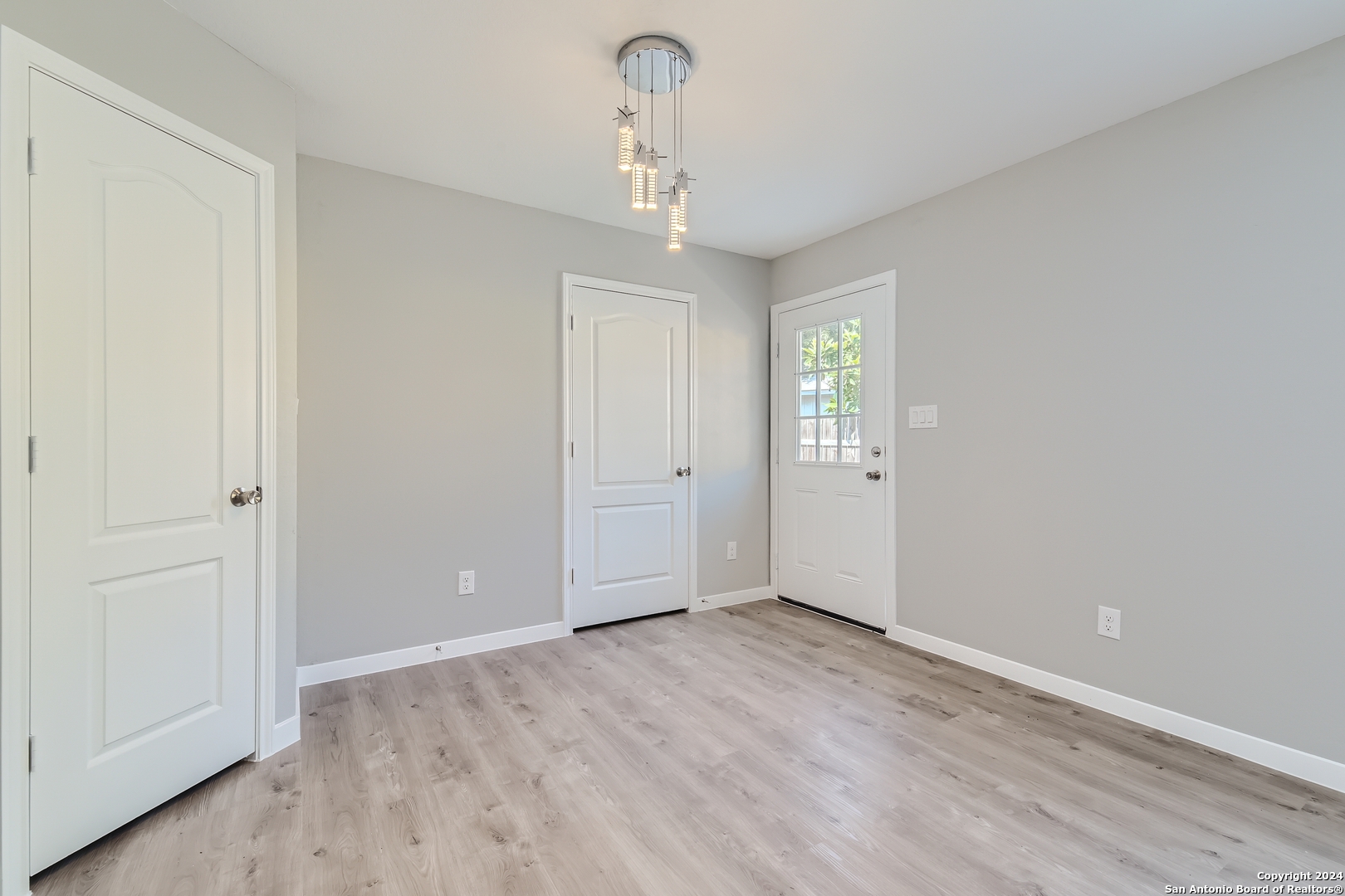 311 WAGNER AVE