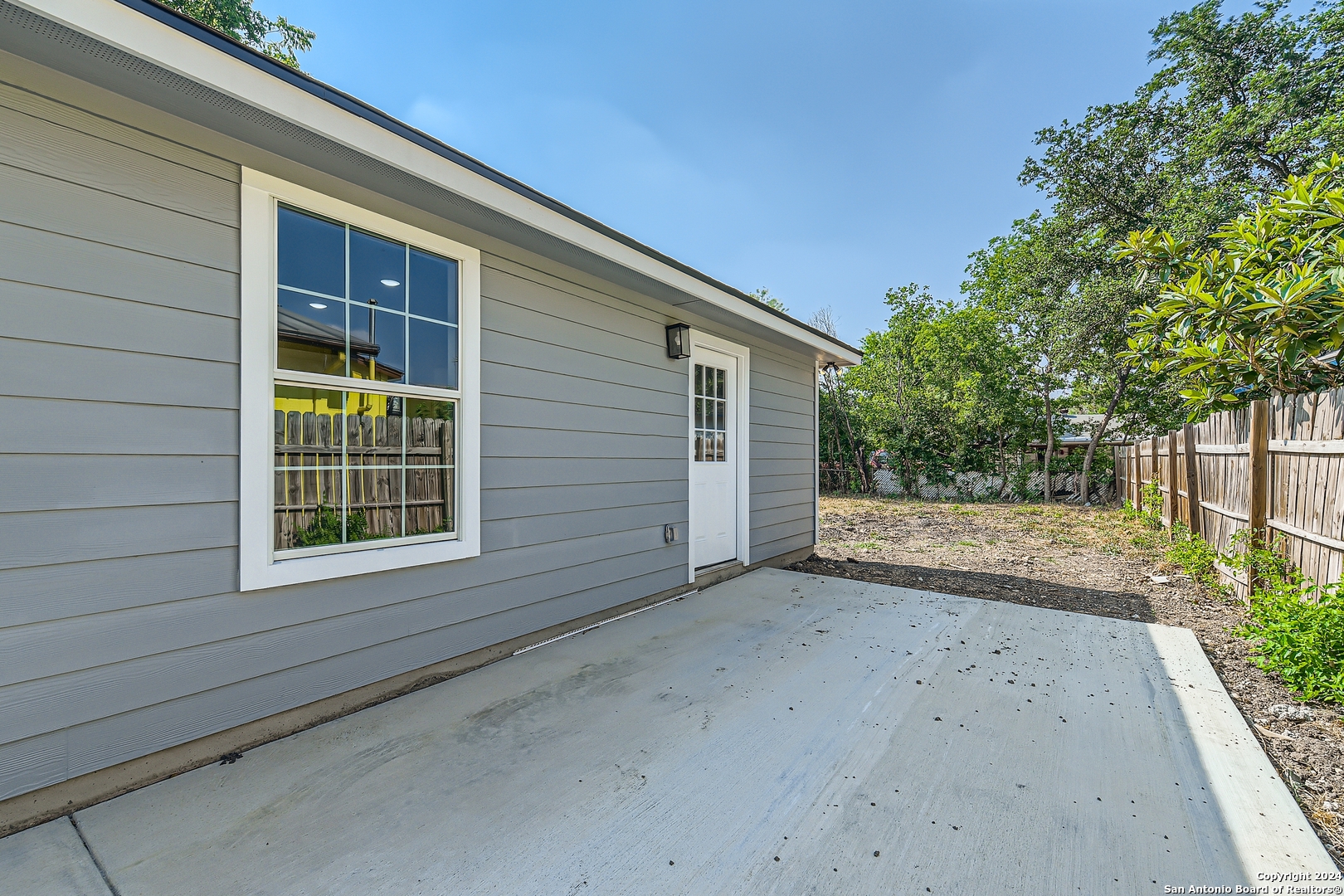 311 WAGNER AVE