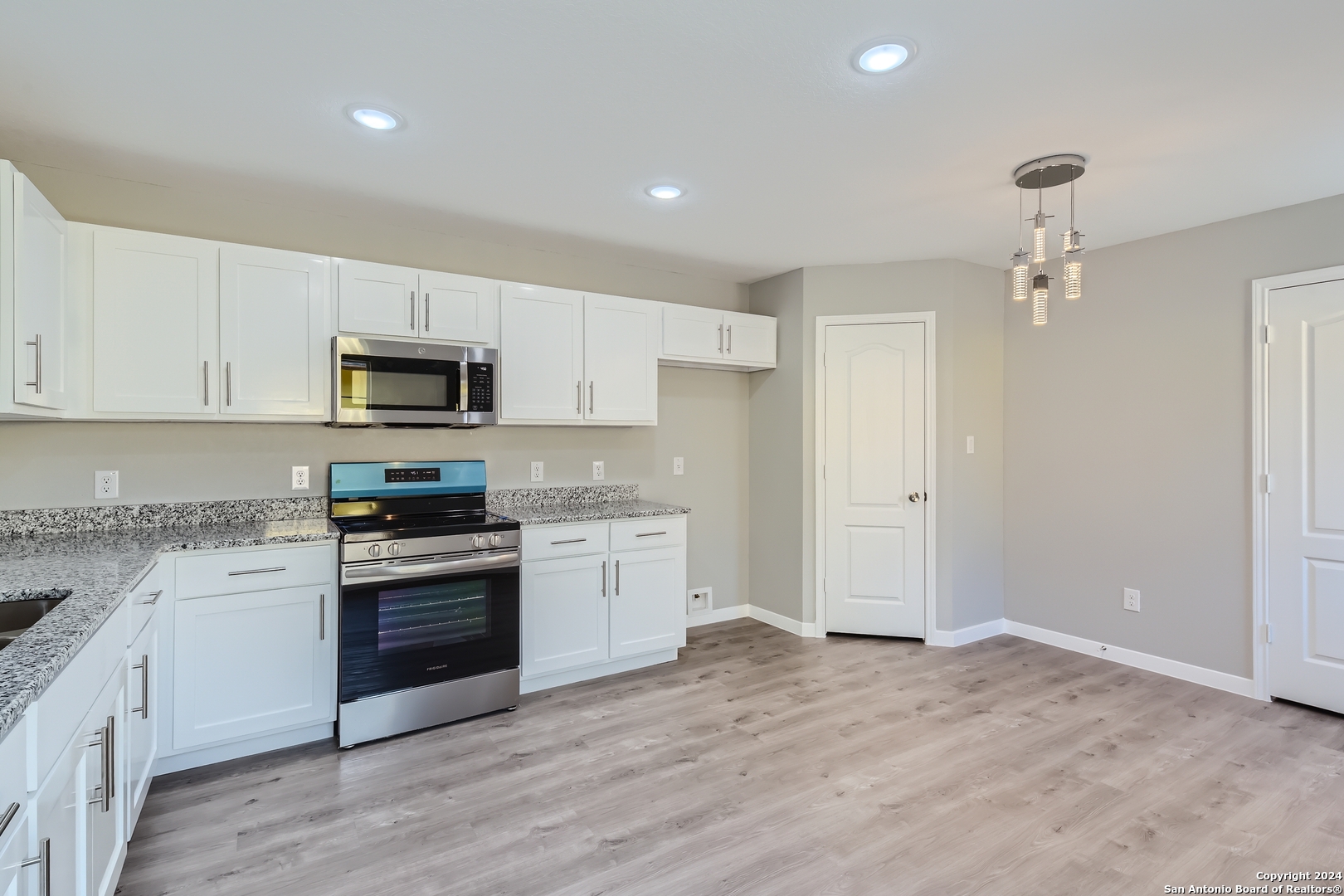 311 WAGNER AVE