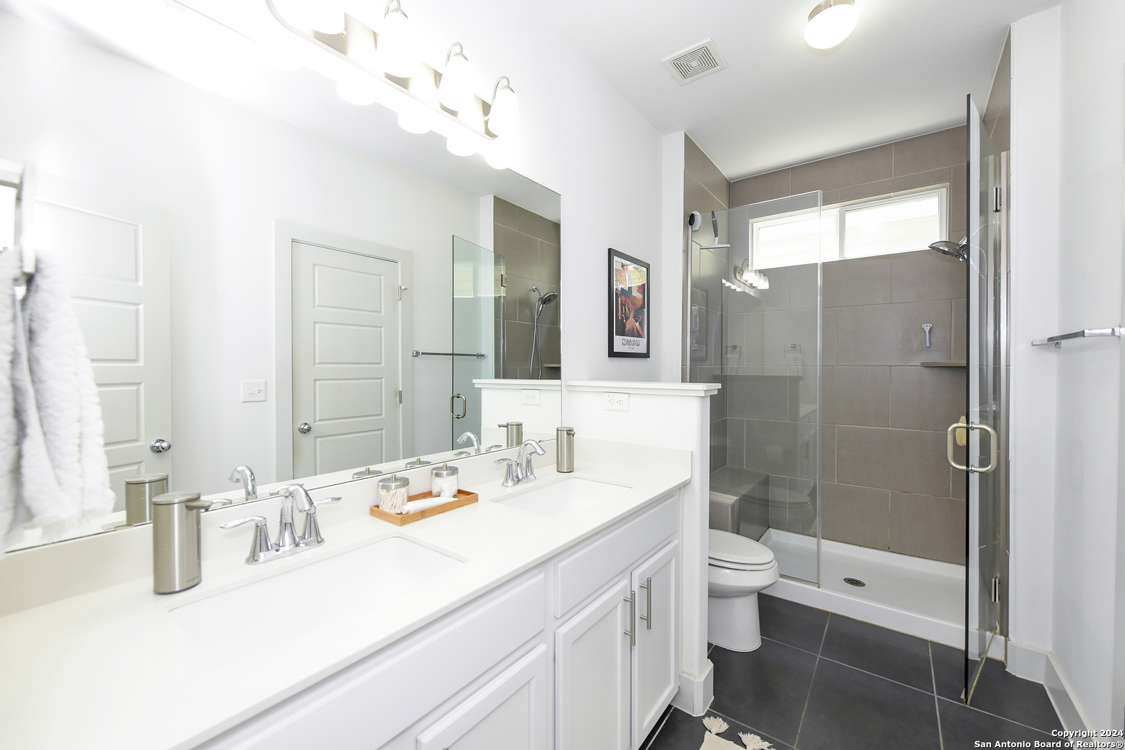 1511 Casa Drive