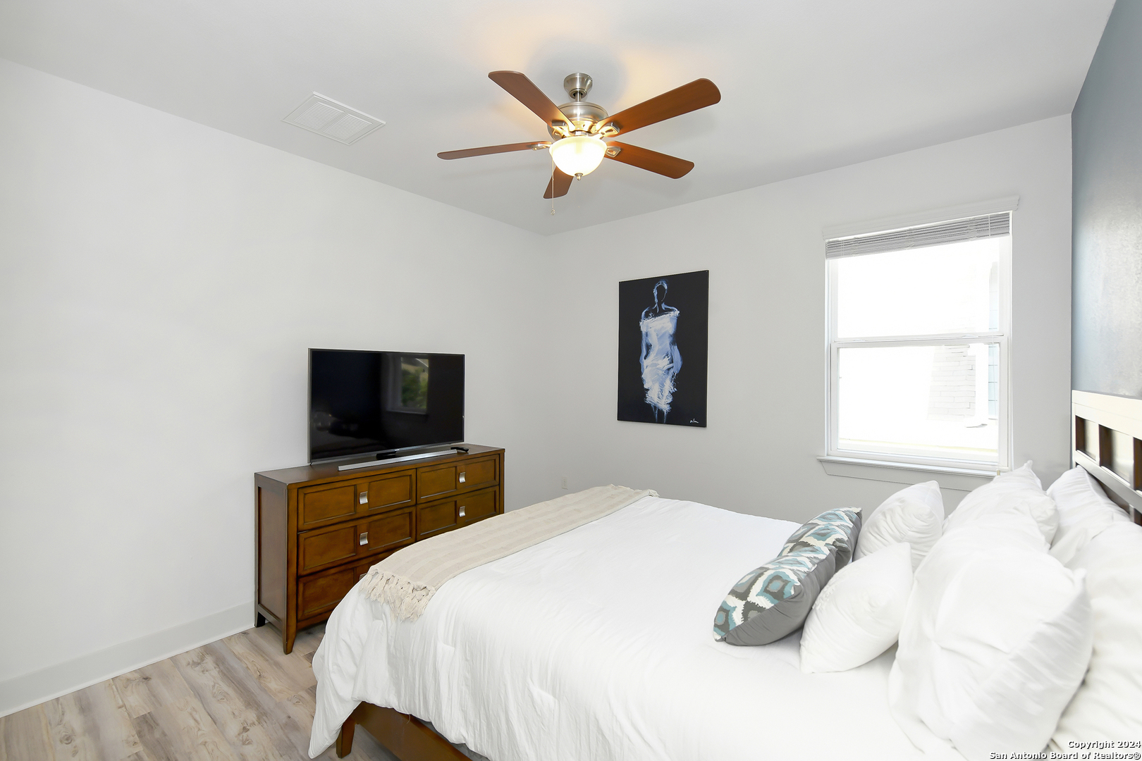 1511 Casa Drive
