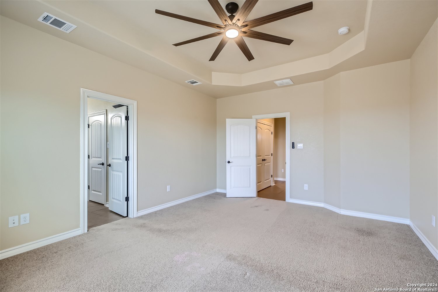 15243 COMANCHE HILLS