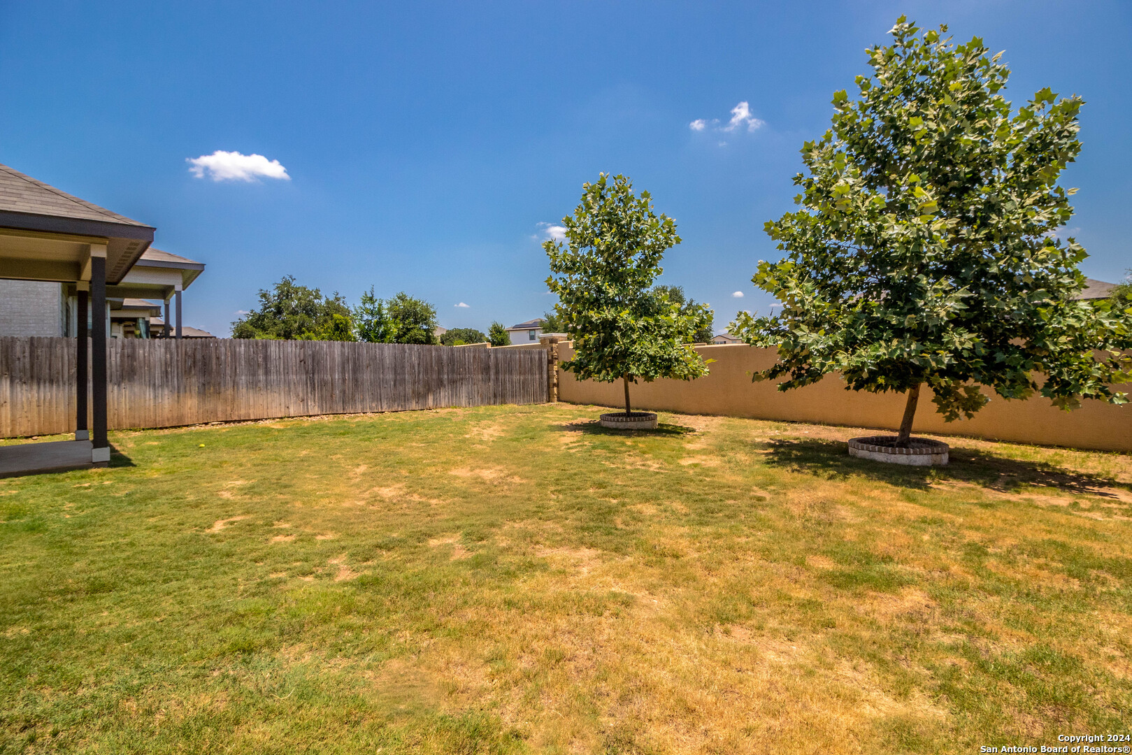 2444 PENNILYNN WAY