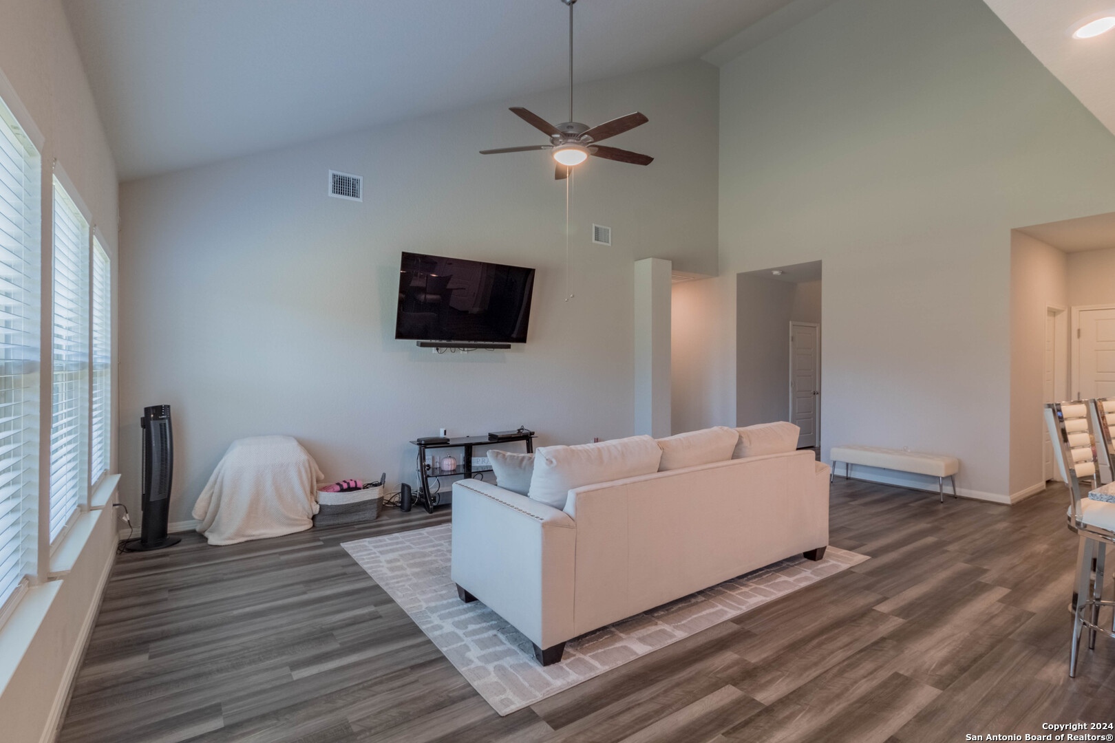 2444 PENNILYNN WAY