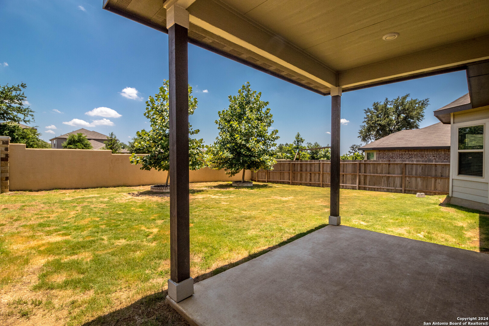 2444 PENNILYNN WAY