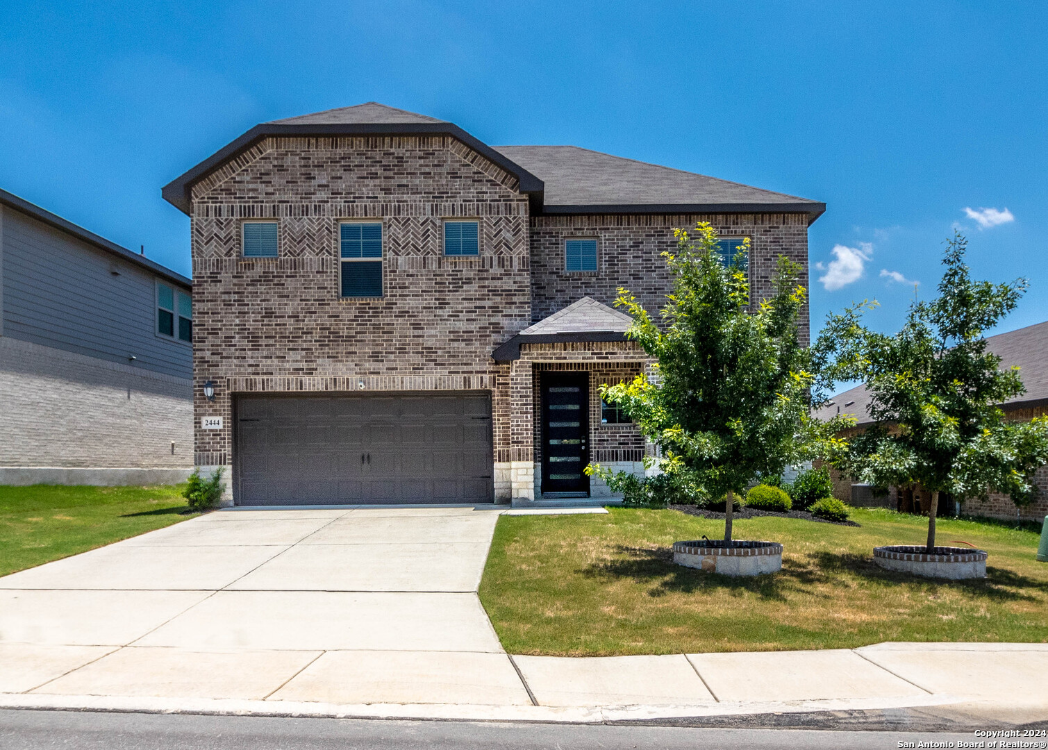2444 PENNILYNN WAY