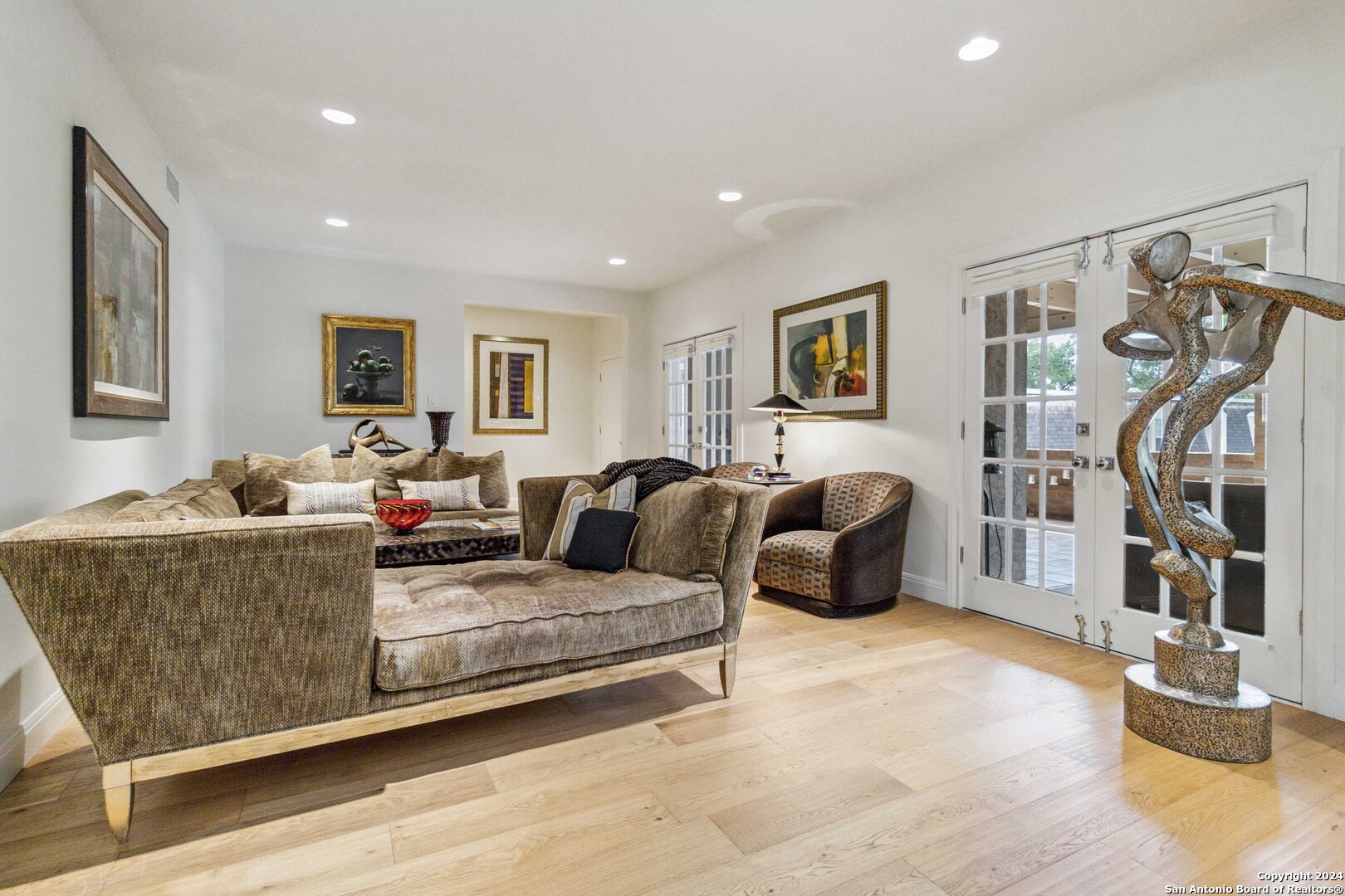7731 BROADWAY Unit: APT 143K